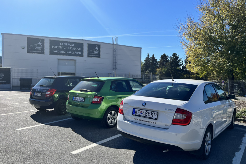 Služby / Náhradné<br> vozidlo - foto Služby / Náhradné<br> vozidlo - foto