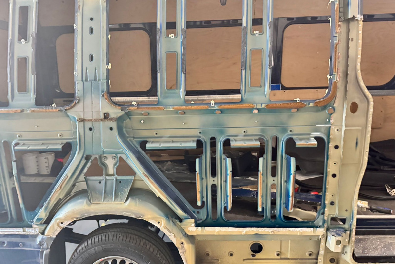 Vozidlo PRED a PO Vozidlo PRED a PO